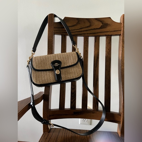 Coach Hadley Shoulder/Crossbody Bag - Picture 1 of 11